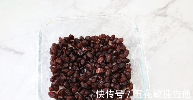 美味|在家制作山药红豆糕，好吃营养又美味，营养价值高！