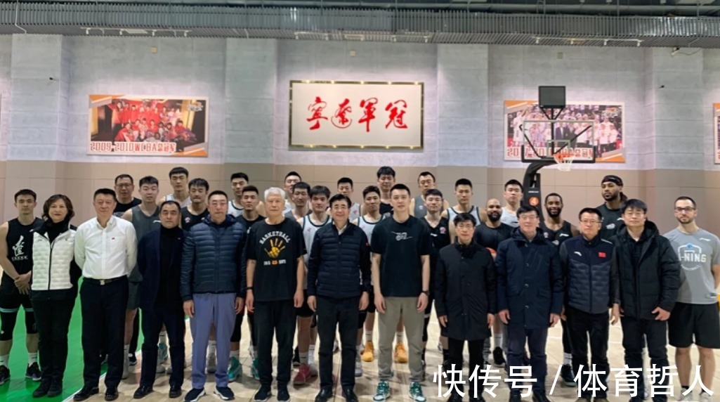 辽宁队|蒋兴权和韩德君归队!辽宁队新教练加入,杨鸣欲签第3外援