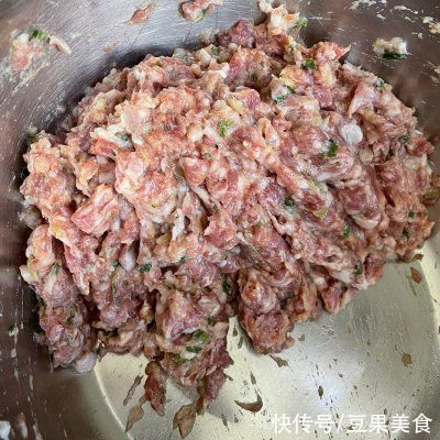 说起家常菜，鲜肉蛋饺不能少