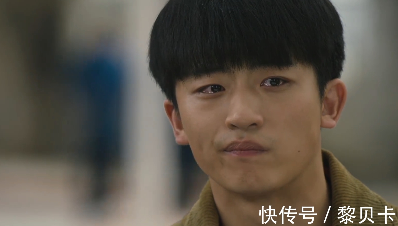 人世间&《人世间》从楠楠墓碑推测,至少有两处原著情节没有改