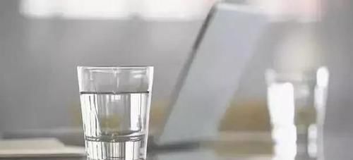 丈夫|预防脑梗并不难！牢记这4条“金准则”，坚持做，血管干净人长寿