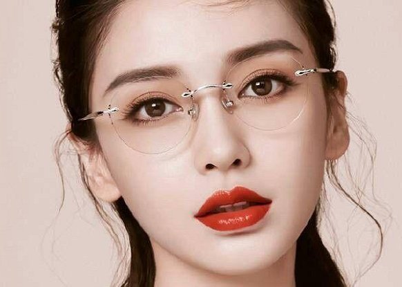 奔跑吧:寒风录节目,飞行女嘉宾戴耳护,看baby戴啥?团宠无疑