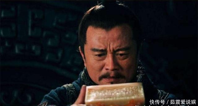 历史|三国最愚蠢决策盘点,第一被评人头猪脑,第三个胆大包天