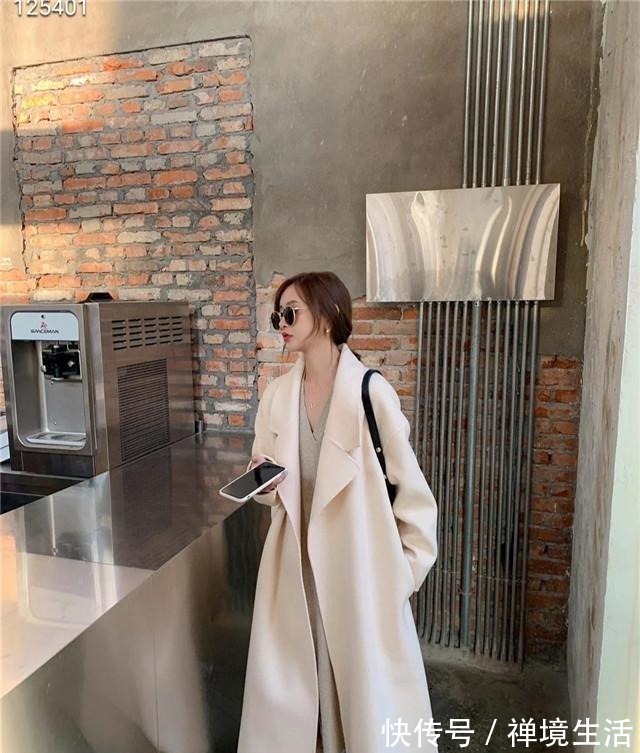 暖皮 不管什么衣服，尽量多挑这些“显白高级”色！比黑白灰更时髦百搭！