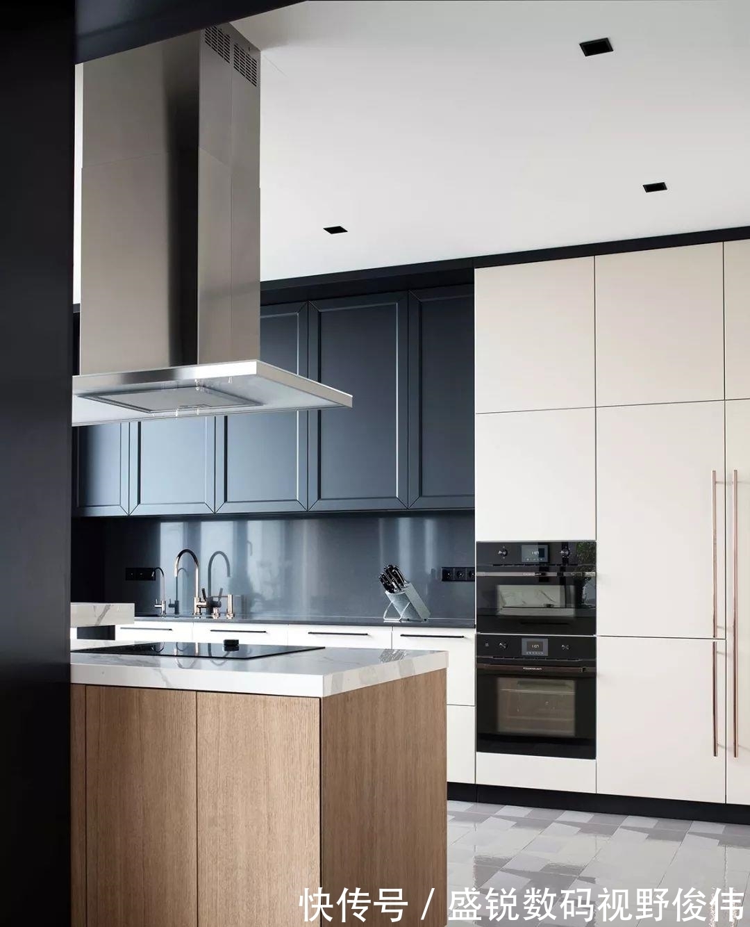 衣帽间|150㎡的豪宅,只有一间小卧室,网友:有钱任性?