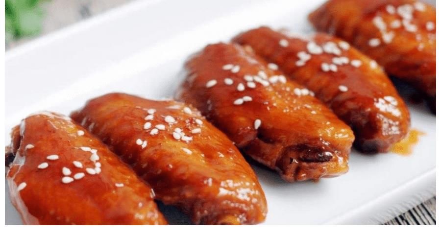 鸡肉|一道经典的红烧鸡翅，到底怎么做成的，一起看一下