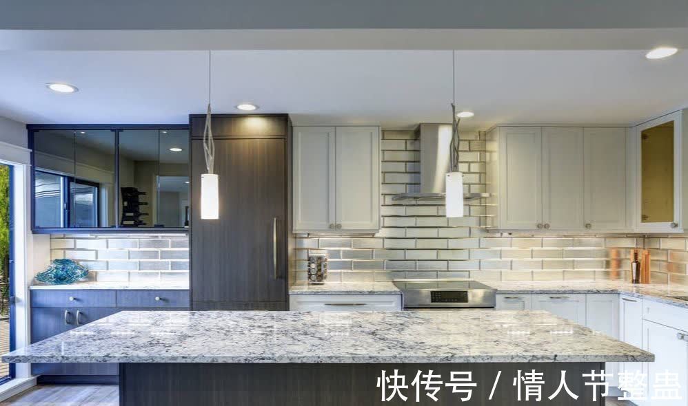 划痕|有3种厨房台面既耐脏又好看,把优缺点弄清楚,就知道怎么选了!