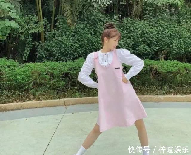 时尚穿搭衬衫+裤子=2020春夏正流行,超超超超超时髦