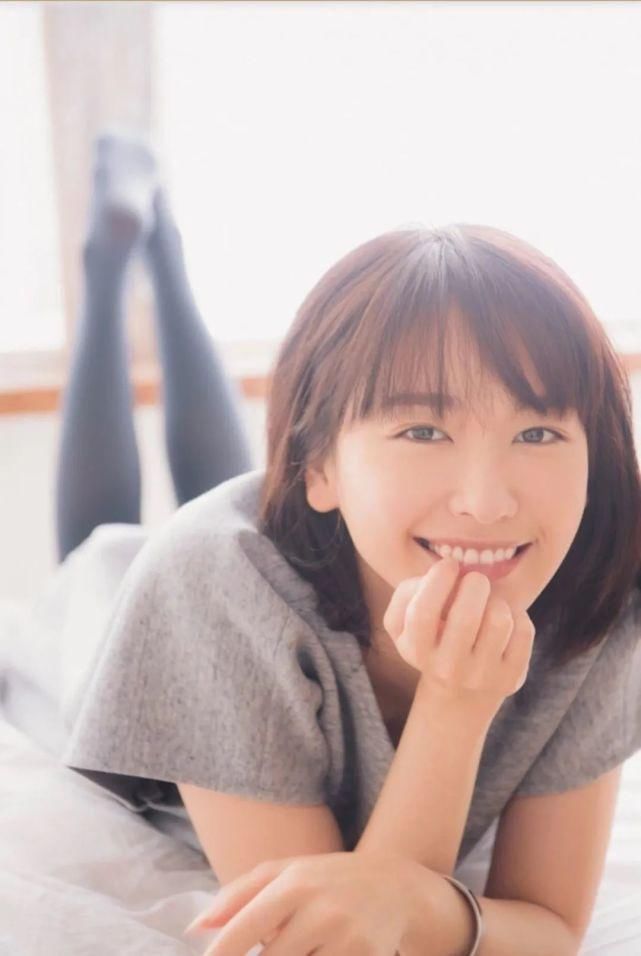 不烫不染也能做的发型！上班学生都适用！谁剪谁好看！