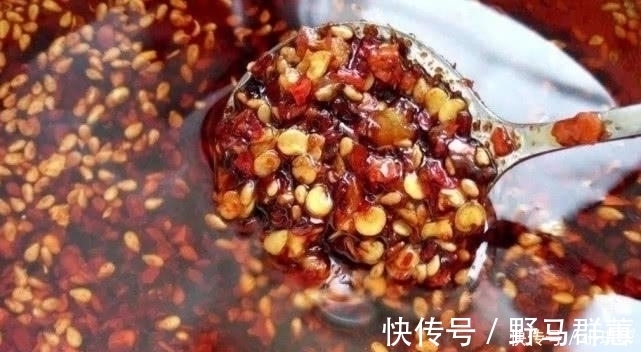 好吃|一碗万能“调料汁”,拌什么凉菜都好吃,春节宴请朋友不用愁了