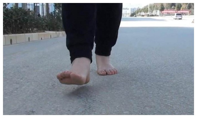 肾脏|“肾”好不好看脚，若脚上没有这3种迹象，可能你的肾保养的很好