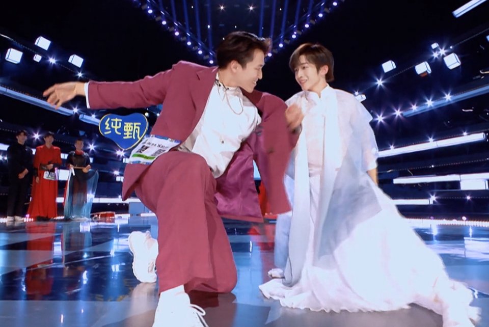 《创4》刘宇国风惊艳明明是三个人的battle却没有薛八一的姓名