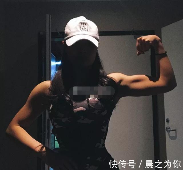 王珏|95cm臀围57cm蜂腰!四个月狂甩四十斤,大四小姐姐带你打造小蛮腰