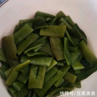  酱萝卜干黄豆的经典做法，不会你就Out了