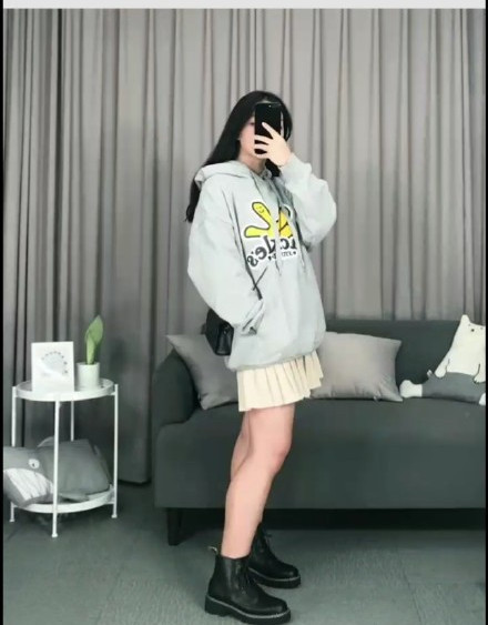 保暖|谁说微胖就没有时尚感毛衣裙短外套,保暖又可爱的秋冬穿搭