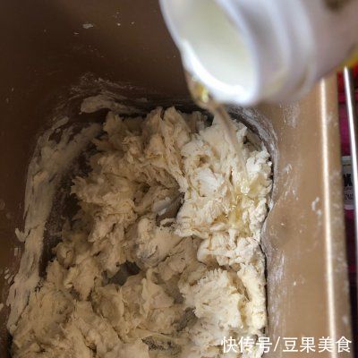 小白也能轻松学会的自制披萨饼，不油腻超好吃哦