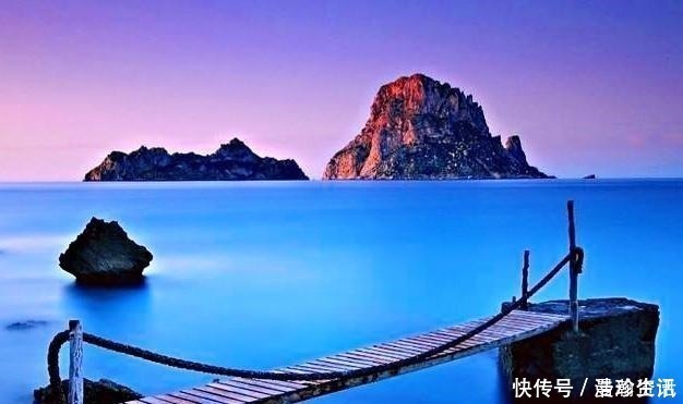 李煜$李煜这首词写得如此悲伤,花间带雨如含泪,令人读来心已碎