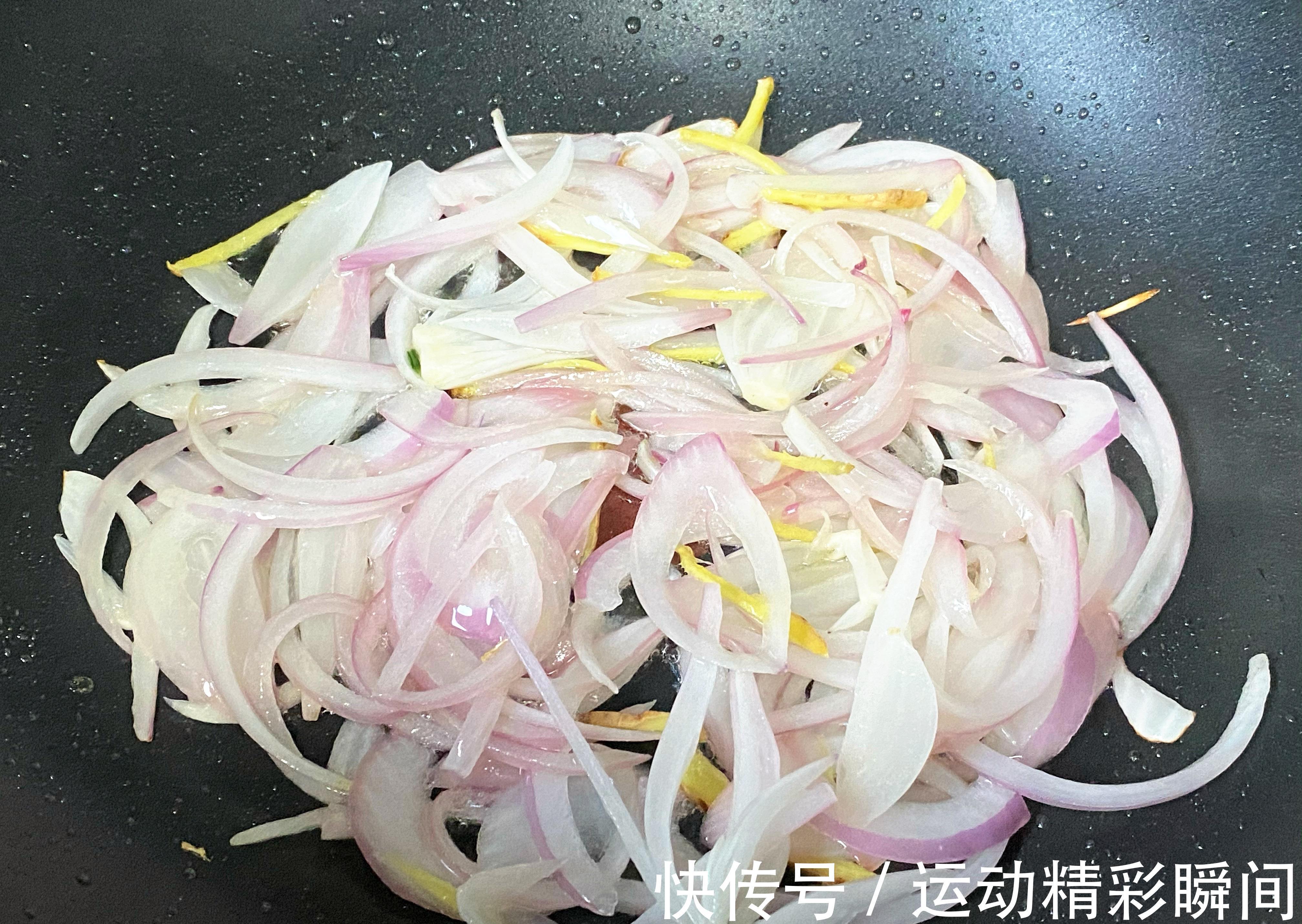 蛏肉|夏天没食欲，给家人多吃海鲜，3种食材搭配，营养开胃又下饭