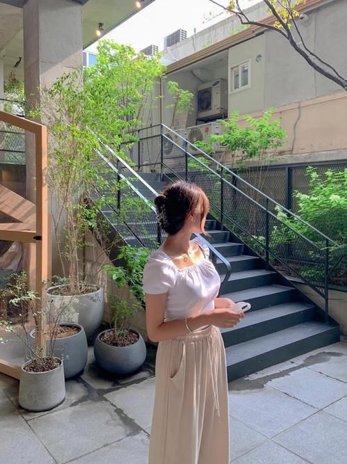 奶油色|今年夏天最火的“奶油色”，清新软糯的颜色，温柔甜美