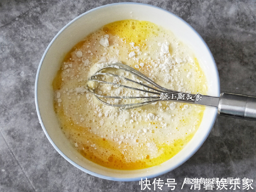 蛋挞液简单做法，3个鸡蛋，一瓶牛奶，儿子说比买的蛋挞还好吃