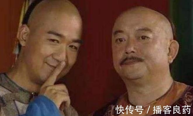 寸土寺$纪晓岚出联:寸土寺内少女妙,乾隆大怒,他却说:只有和珅能对出