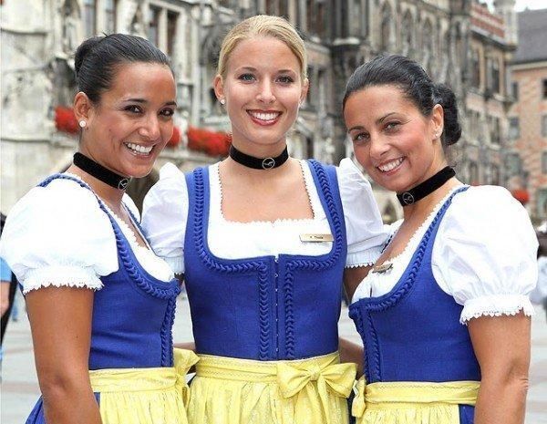 老年|世界各国空姐你都见过哪些国家的最喜欢哪个航空的空姐!