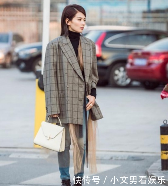 中年女性穿衣讲究得体，学会单品挑选和搭配，把握气质和高级感