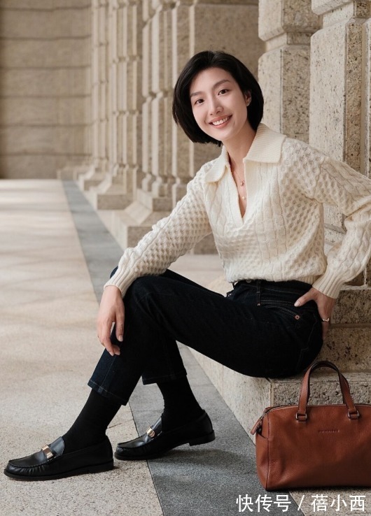 阔腿裤 今年还是穿“小黑裤”最时髦,搭配针织衫、毛衣、大衣,真高级