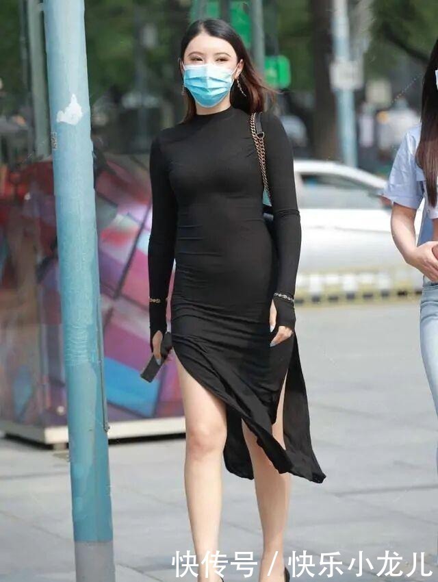 搭配|穿着连衣裙俏皮又活泼，勇敢追求新鲜感受，时尚街头的宠儿