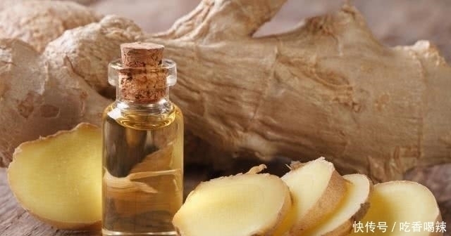 益胃|坚持用生姜敷肚脐,3件好事或许会“悄悄来临”,早知早受益