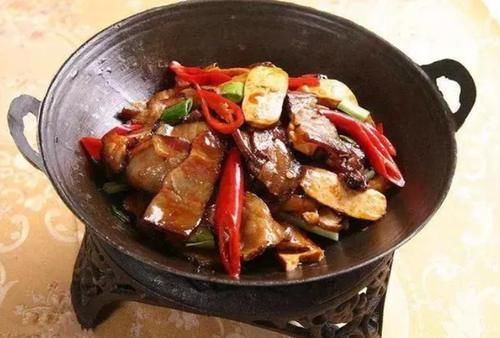 糖尿病患者|血糖高的人不能吃面条？医生提醒：若想要胰岛好，2种食物少吃