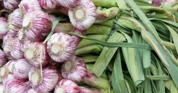 癌症|大蒜能抗癌?专家:不仅如此,生吃还有多种益处!