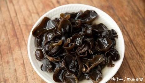 女性|子宫天然“清洁剂”，女性常吃3种食物，子宫干净，百毒不侵