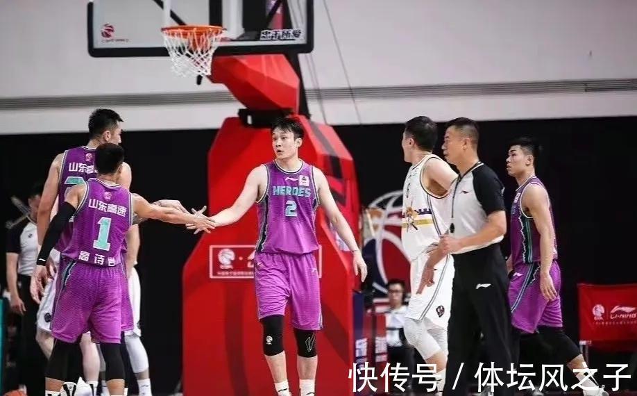 阵容|山东男篮好消息不断,阵容有明显提升,第三阶段可与强队掰掰手腕