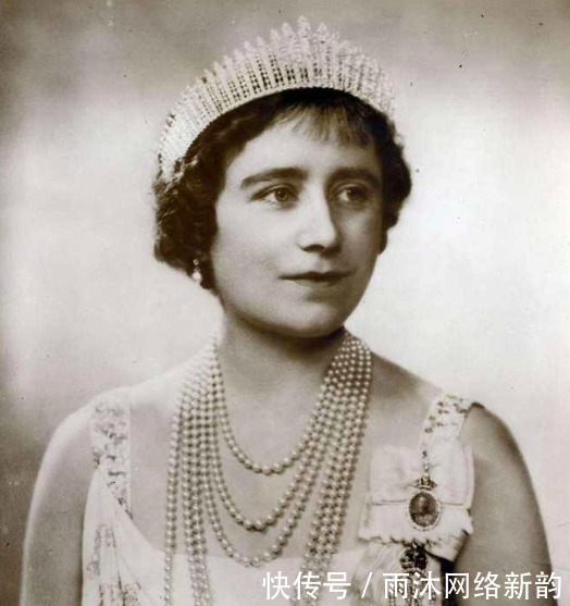 伊丽莎白王|希特勒对这个女人又尊敬又畏惧，把她和丘吉尔放在同等地位