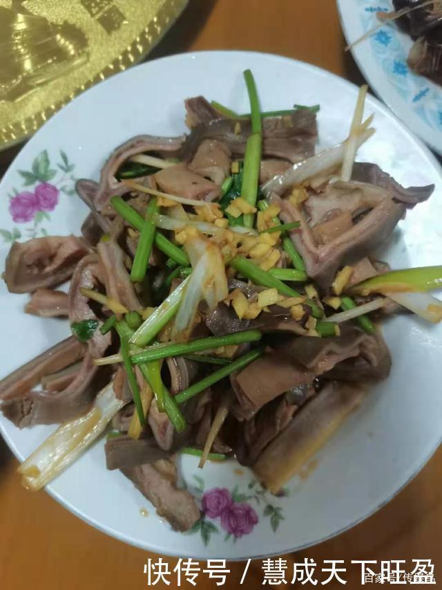 山东临朐过年走亲戚吃到的菜肴