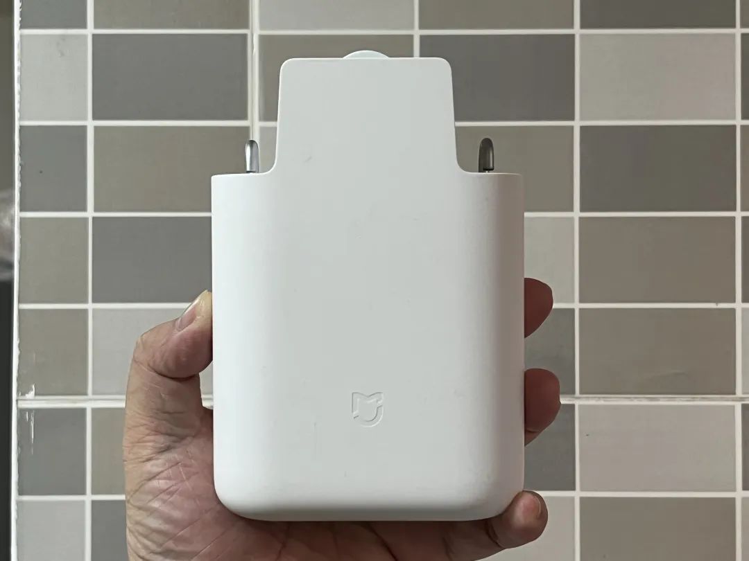 窗帘|小米又有新玩意:不动手就开合窗帘,体验究竟如何?