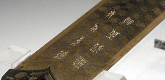  来历|考古专家在古墓发现一把宝剑，50多年后，仍未查清真实来历