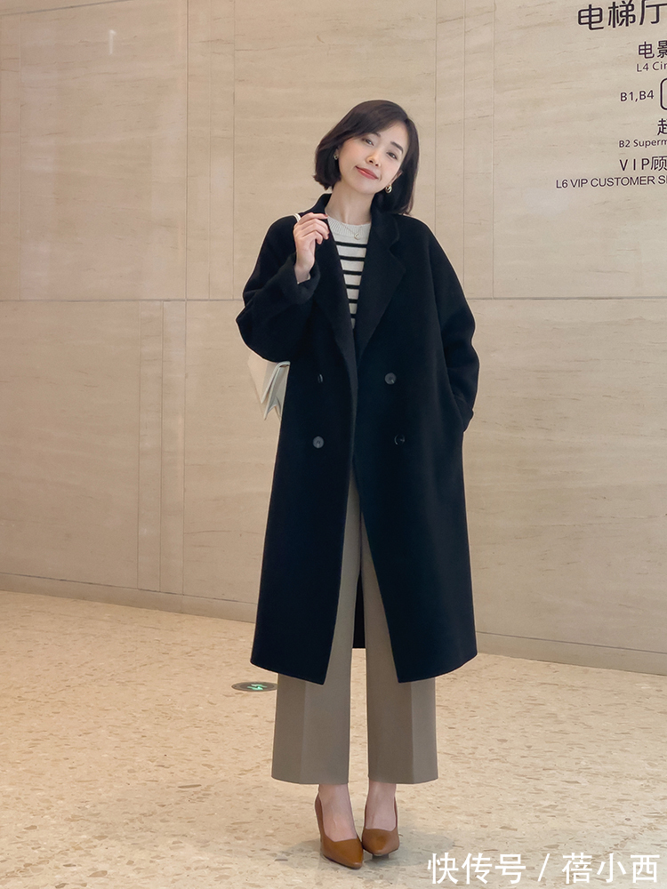 时髦 秋末冬初怎么穿才时髦?换上“大衣+九分裤”,高级感扑面而来