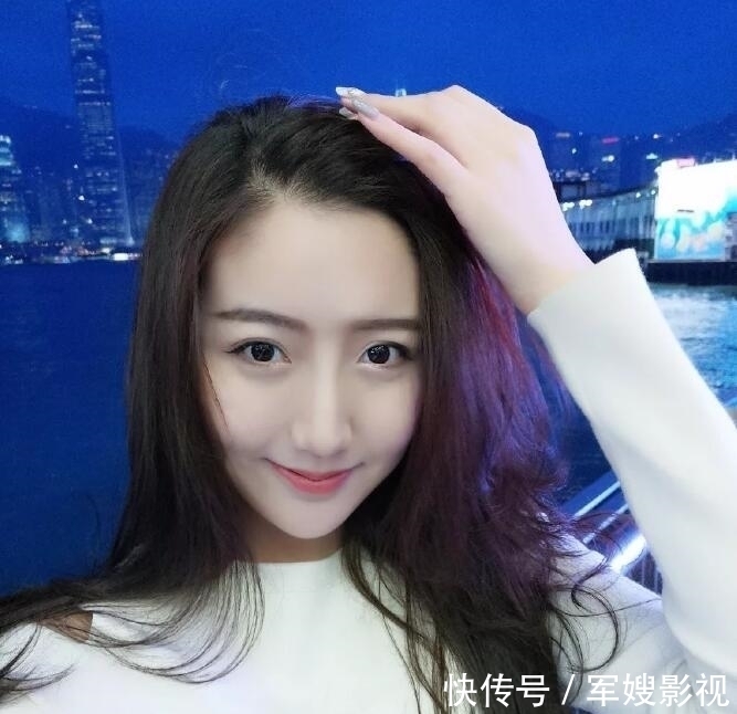 后腰|鲁能坎特坐稳国足主力,妻子金岩花相貌出众,两人是初中同学
