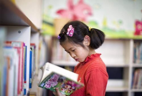 十万个为什么|妈妈为什么你有“小翅膀”？孩子洗澡时发问，妈妈回应堪称教科书