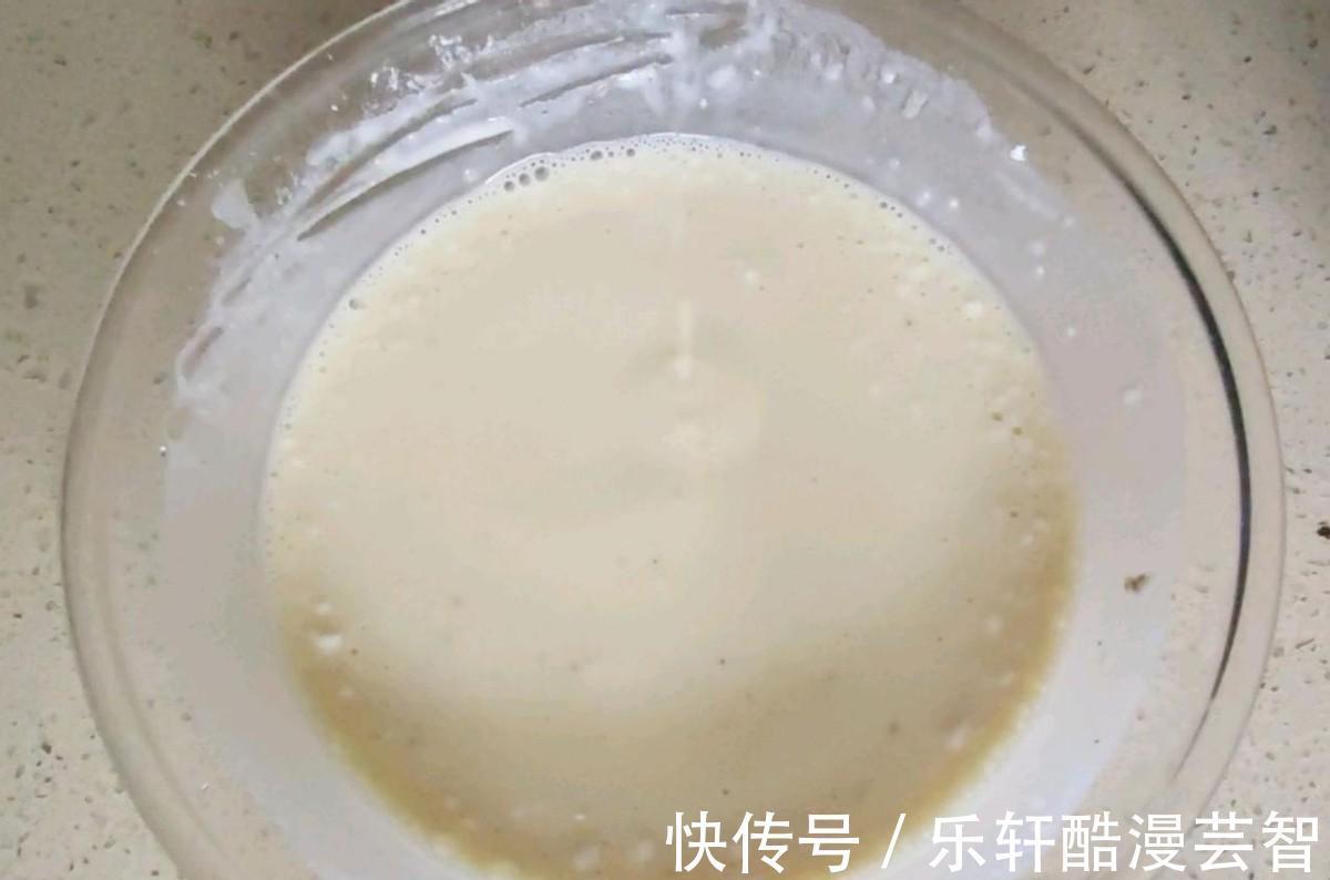 火爆大街的章鱼小丸子,自己在家动手也可以做成,轻松又简单