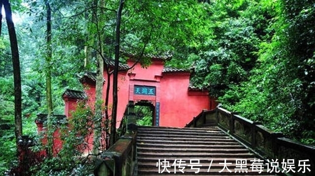 道教|道教法术:虚无的神秘力量,暗含与四维空间的联系,当中是何玄机