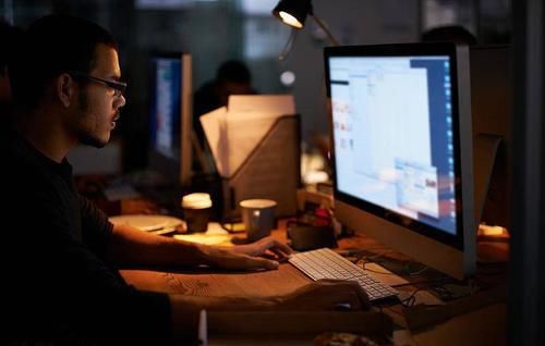 头发|为什么每天洗头，头发还是很油？需留意哪些因素？