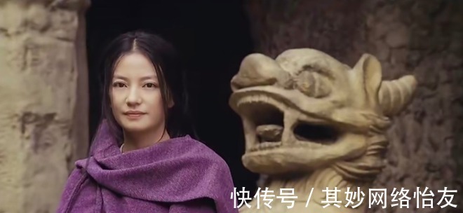 女鬼图&清朝画师画了幅女鬼图,放大后看她在干啥?网友称不敢细看