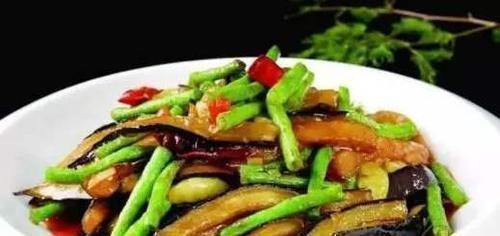 茄子|炒茄子时切记放此物，却有很多人不清楚，早知早受益