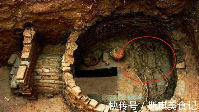 盗墓贼#“中国第一凶墓”,80个盗墓贼惨死墓中,墓室完好无损