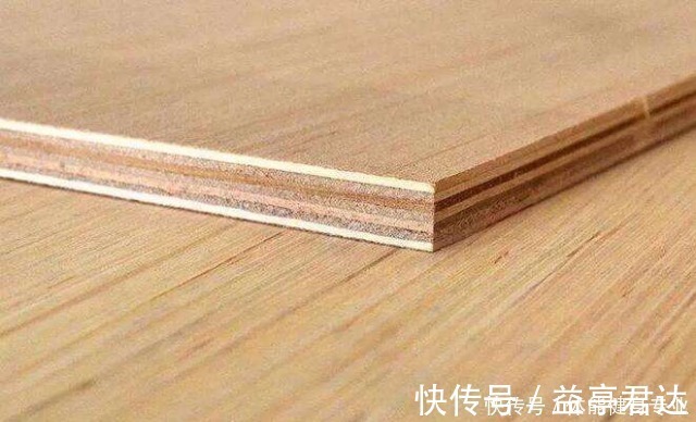 接板|颗粒板、生态板、密度板、实木板,哪种板材做衣柜好别再被坑了!