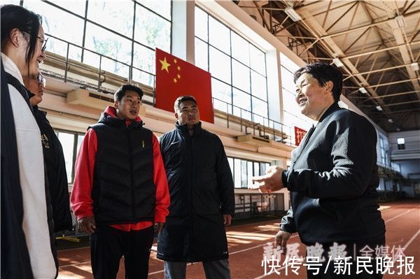隋新梅|名将追踪丨从世界冠军到铅球名教，隋新梅有三股劲