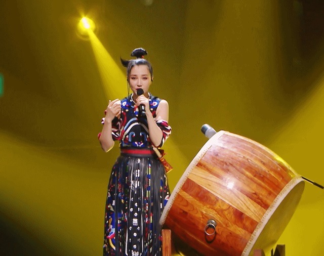 《闪光的乐队》中4位少数民族歌手,阿朵有遗憾、金润吉重回福地